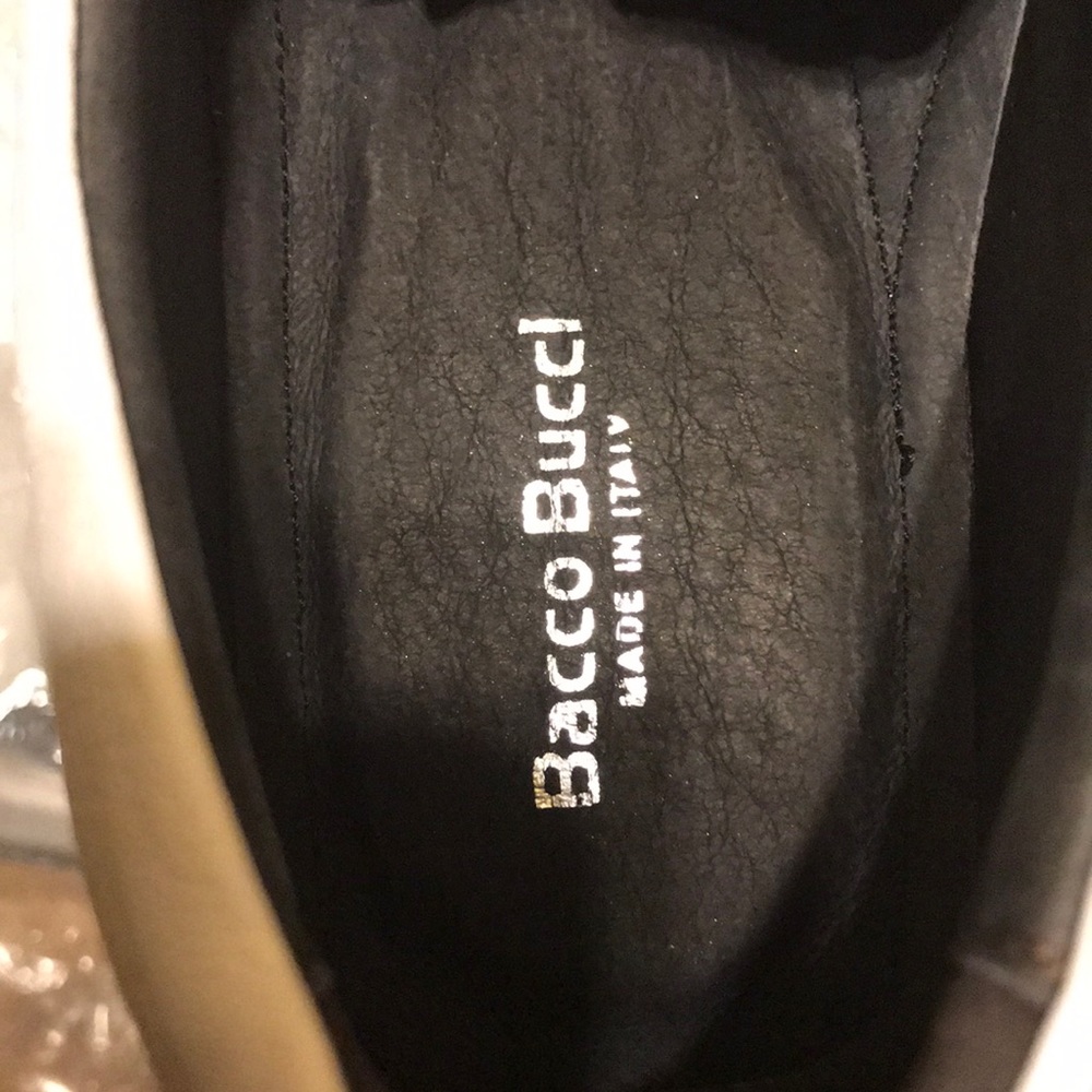 Shoes - Picture 4 of 6